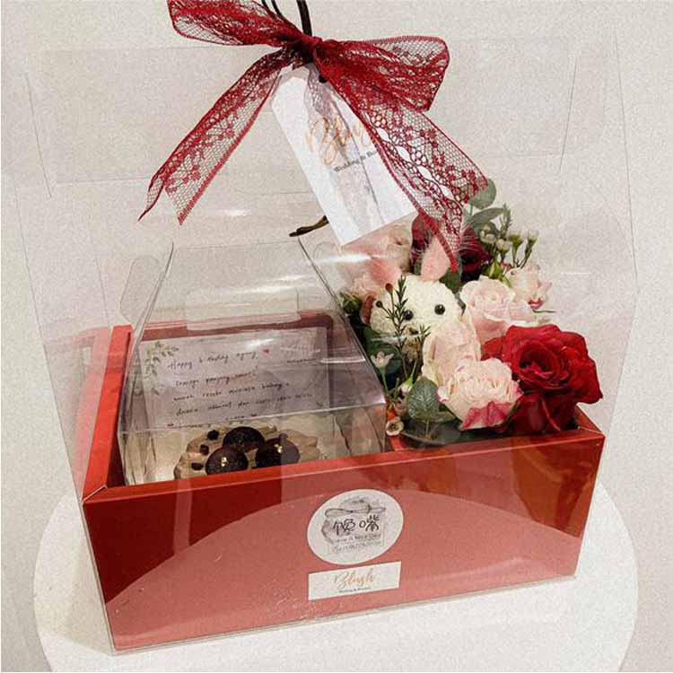 coffret cadeau gâteau aux fleurs