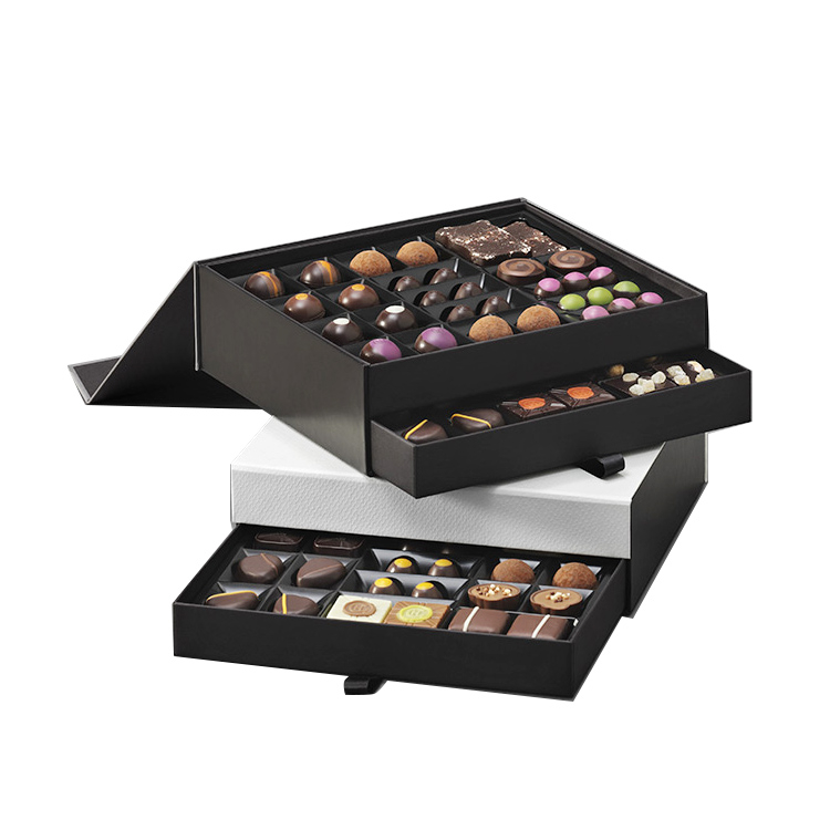 Boîtes de chocolat à 2 couches avec plateau blister