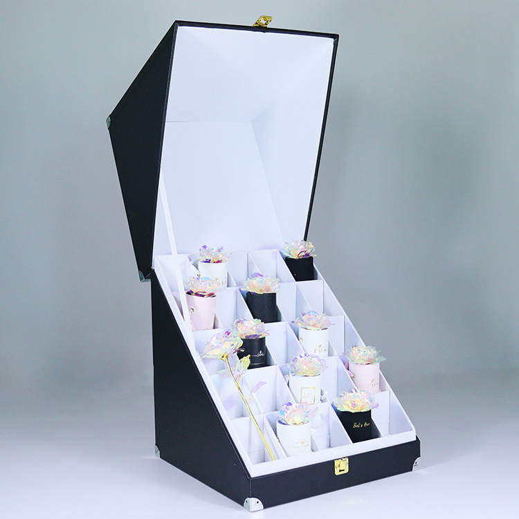 Ensemble de boîtes à fleurs carrées