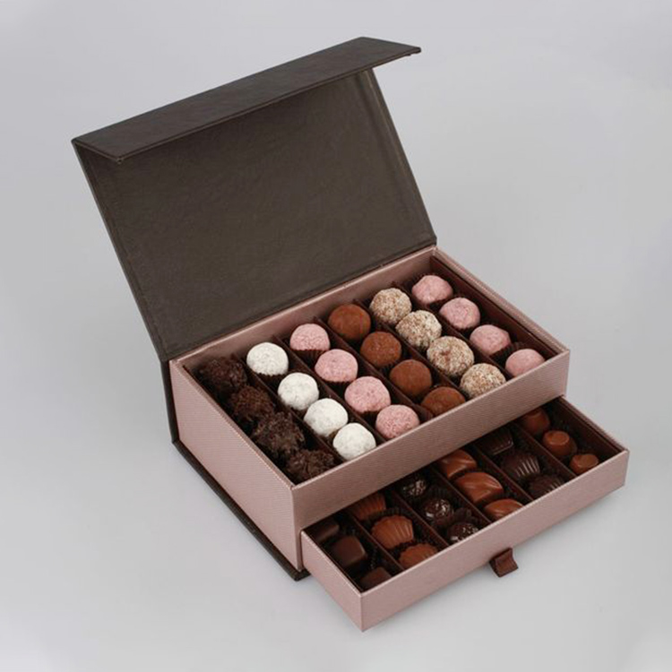 Boîtes de chocolat à 2 couches avec plateau blister